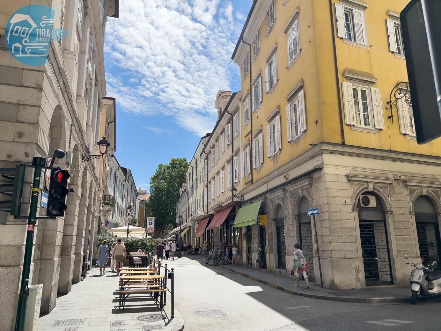 Cavana 10 Tirabora Short Rent Triëst Buitenkant foto